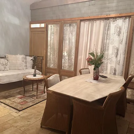 Gite 2chambres 2 Salles De Bain, Logement Entier En Rez De Jardin, Entree Privee Sarlat