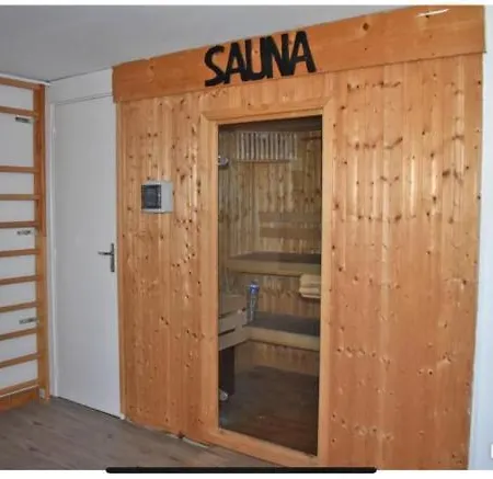 Bed & Breakfast Gite 2chambres 2 Salles De Bain, Logement Entier En Rez De Jardin, Entree Privee