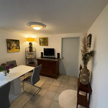 Gite 2chambres 2 Salles De Bain, Logement Entier En Rez De Jardin, Entree Privee Bed & Breakfast Sarlat