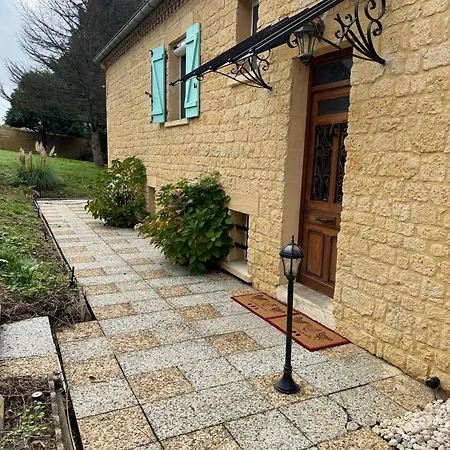 Gite 2chambres 2 Salles De Bain, Logement Entier En Rez De Jardin, Entree Privee Bed & Breakfast *